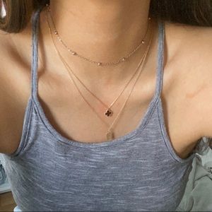 dainty choker with little balls around